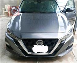 نيسان ألتيما